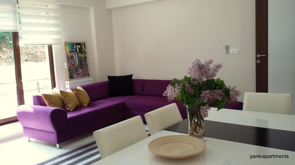 Karims Apartments 부루사 객실 사진